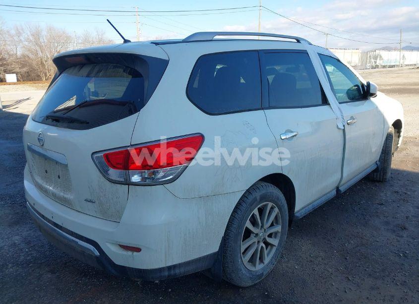 Photo 4 of 2016 Nissan Pathfinder S (VIN 5N1AR2MM8GC633630)