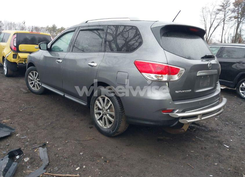 Photo 3 of 2016 Nissan Pathfinder PLATINUM/S/SL/SV (VIN 5N1AR2MM8GC640450)