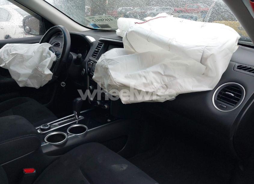 Photo 5 of 2016 Nissan Pathfinder PLATINUM/S/SL/SV (VIN 5N1AR2MM8GC640450)