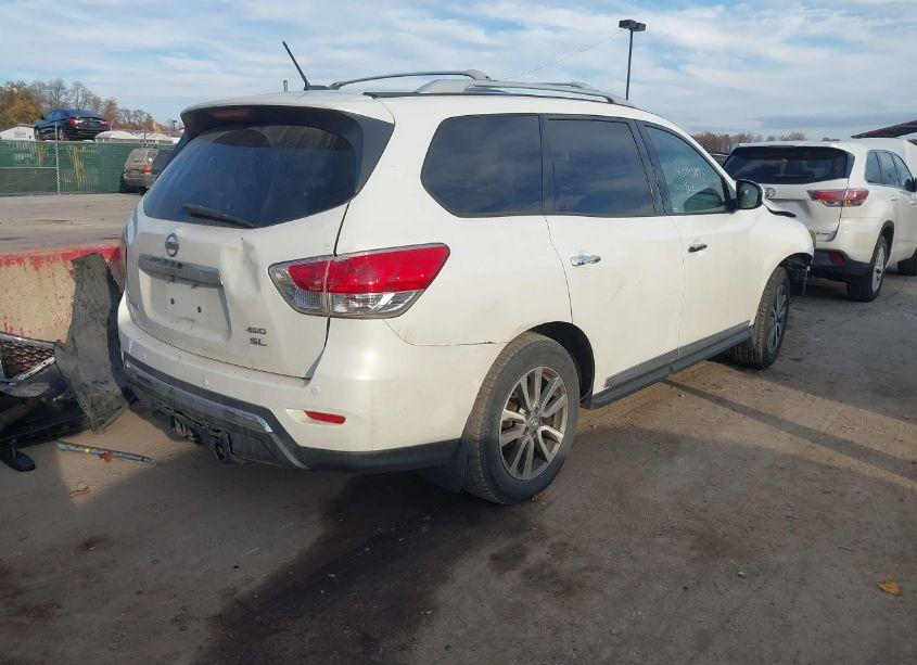 Photo 4 of 2013 Nissan Pathfinder SL (VIN 5N1AR2MM9DC602866)