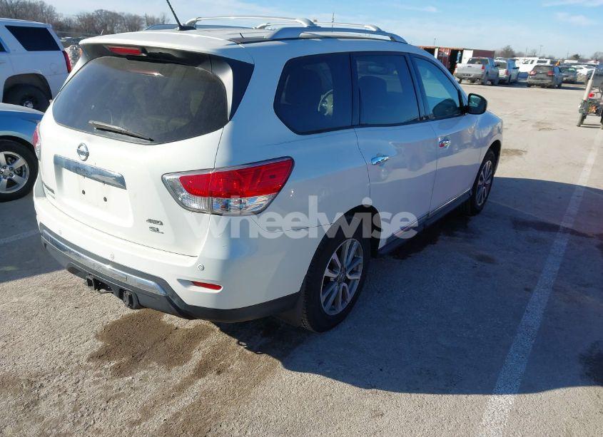 Photo 4 of 2013 Nissan Pathfinder SL (VIN 5N1AR2MM9DC603841)