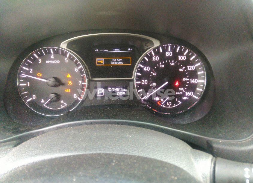 Photo 7 of 2013 Nissan Pathfinder SV (VIN 5N1AR2MM9DC613057)