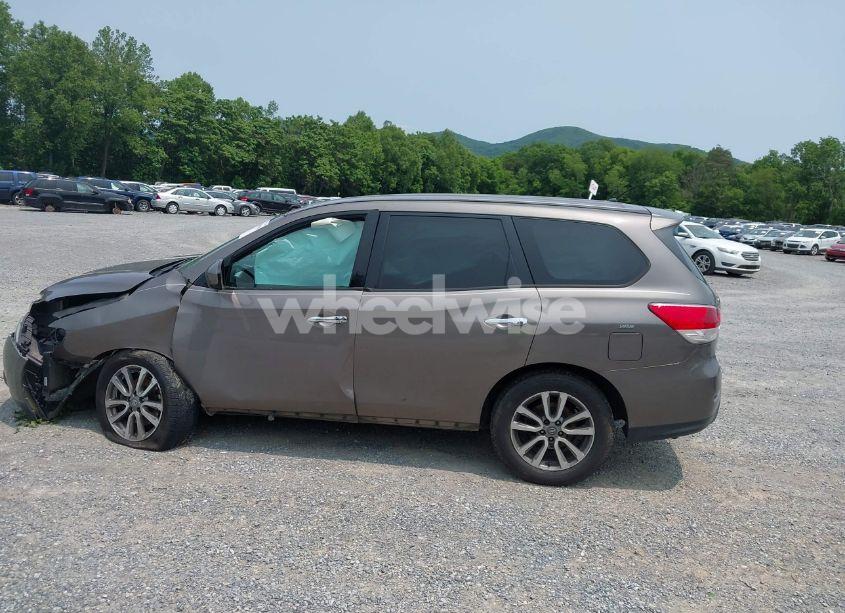 Photo 14 of 2013 Nissan Pathfinder S (VIN 5N1AR2MM9DC656765)