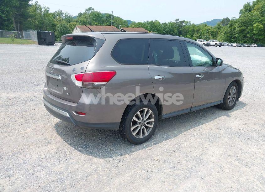 Photo 4 of 2013 Nissan Pathfinder S (VIN 5N1AR2MM9DC656765)