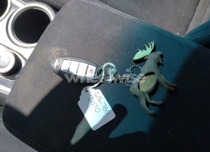 Photo 11 of 2013 Nissan Pathfinder SV (VIN 5N1AR2MM9DC664395)