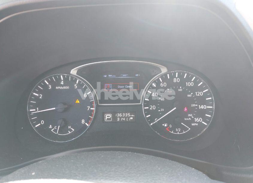 Photo 7 of 2013 Nissan Pathfinder SV (VIN 5N1AR2MM9DC664395)