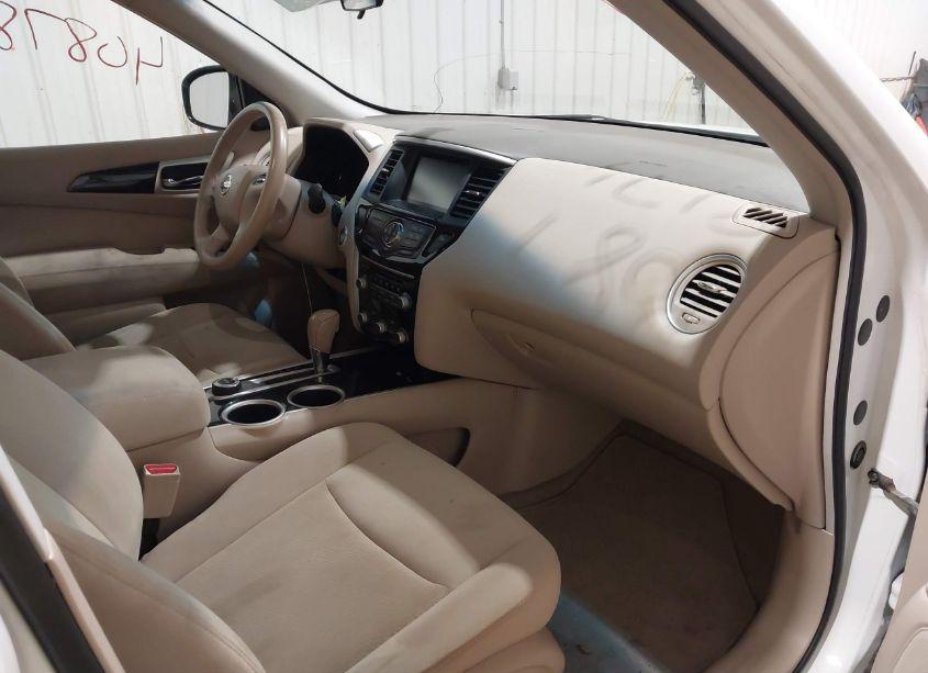 Photo 5 of 2013 Nissan Pathfinder SV (VIN 5N1AR2MM9DC688261)