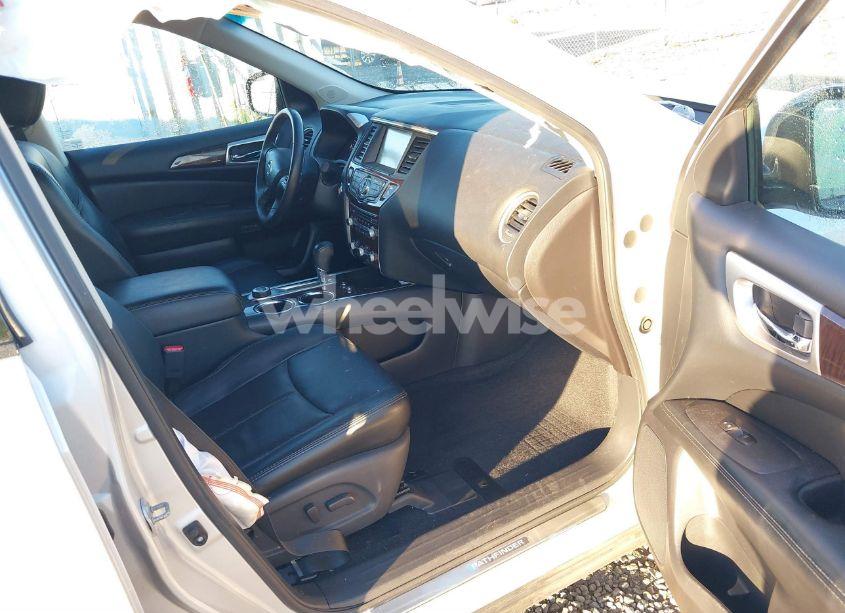 Photo 5 of 2014 Nissan Pathfinder PLATINUM (VIN 5N1AR2MM9EC676855)