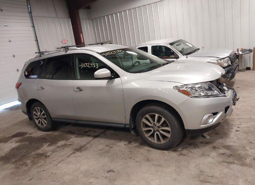 Photo 13 of 2014 Nissan Pathfinder SV (VIN 5N1AR2MM9EC689265)