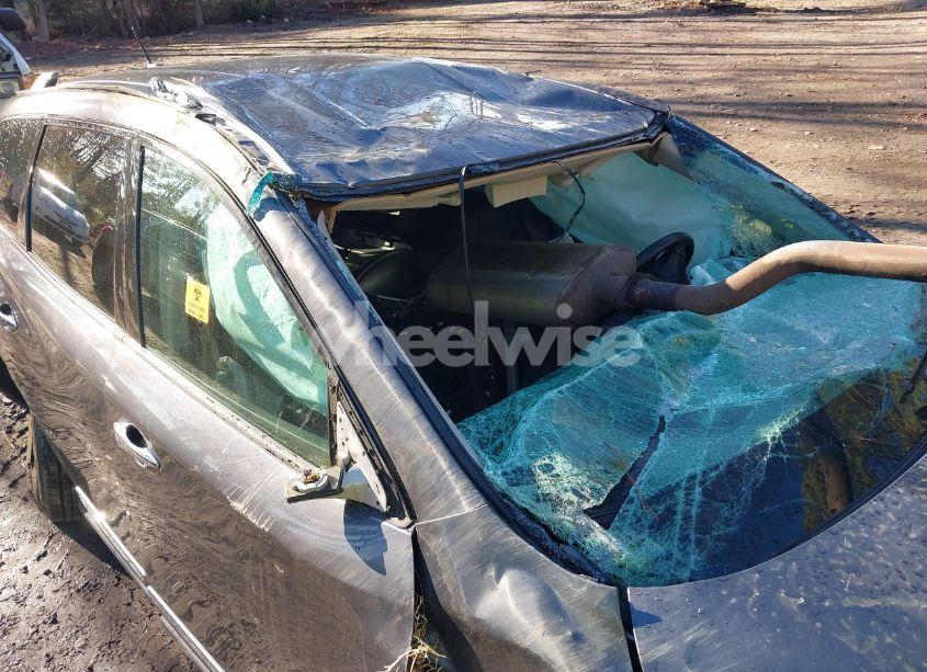 Photo 6 of 2014 Nissan Pathfinder SL (VIN 5N1AR2MM9EC695938)