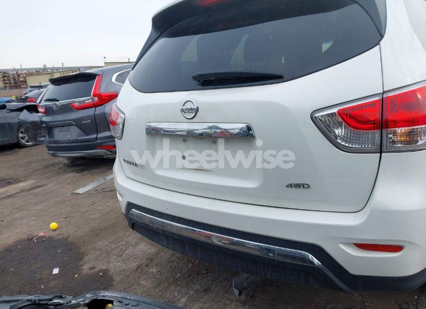 Photo 16 of 2014 Nissan Pathfinder S (VIN 5N1AR2MM9EC720448)