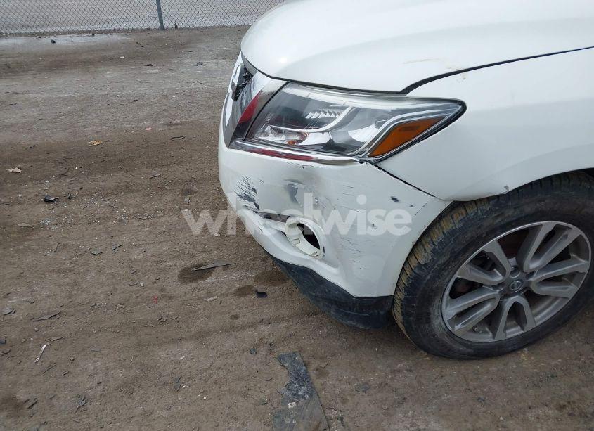 Photo 6 of 2014 Nissan Pathfinder S (VIN 5N1AR2MM9EC720448)