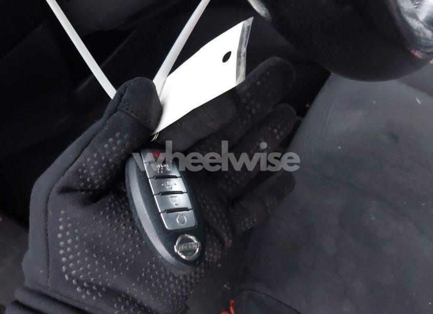 Photo 11 of 2014 Nissan Pathfinder SV (VIN 5N1AR2MM9EC725665)