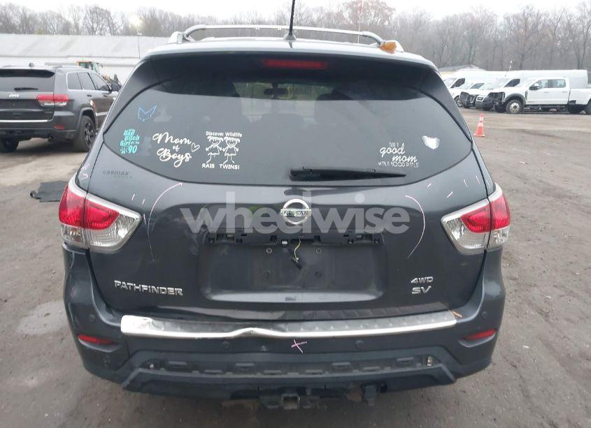 Photo 17 of 2014 Nissan Pathfinder SV (VIN 5N1AR2MM9EC725665)