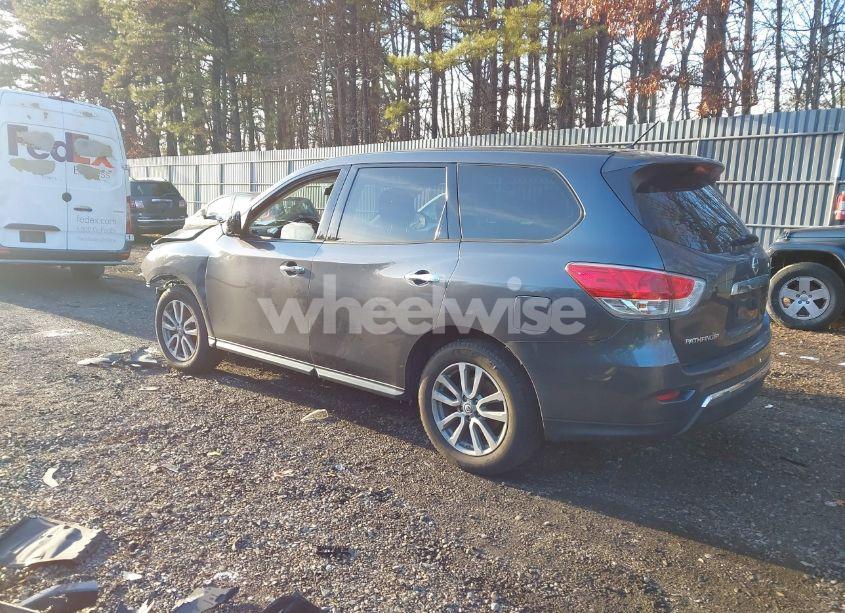 Photo 3 of 2014 Nissan Pathfinder S (VIN 5N1AR2MM9EC729084)