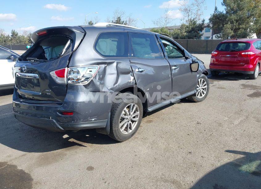 Photo 4 of 2014 Nissan Pathfinder SV (VIN 5N1AR2MM9EC734849)