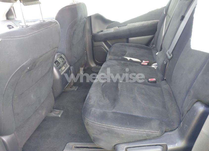 Photo 8 of 2014 Nissan Pathfinder SV (VIN 5N1AR2MM9EC734849)