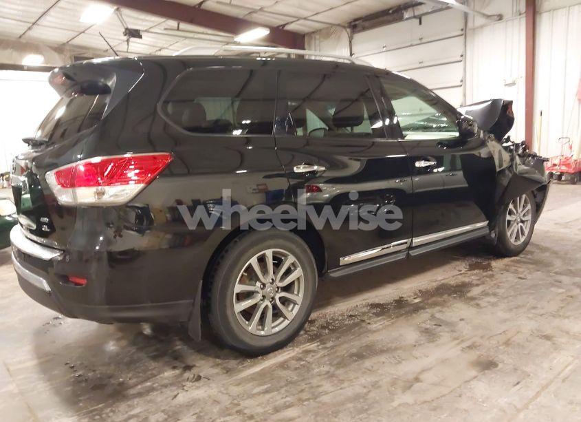 Photo 4 of 2015 Nissan Pathfinder SL (VIN 5N1AR2MM9FC632565)