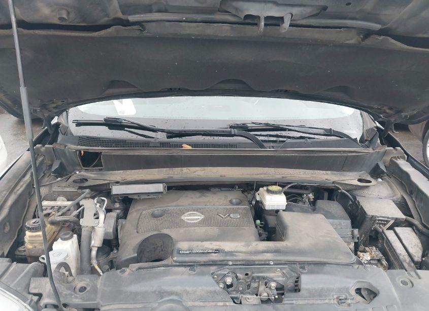 Photo 10 of 2015 Nissan Pathfinder SL (VIN 5N1AR2MM9FC652928)