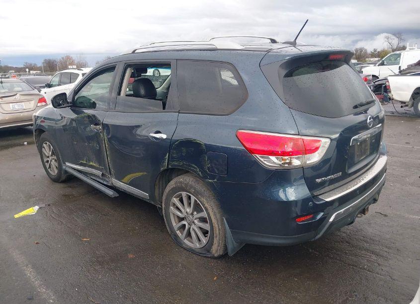 Photo 14 of 2015 Nissan Pathfinder SL (VIN 5N1AR2MM9FC652928)