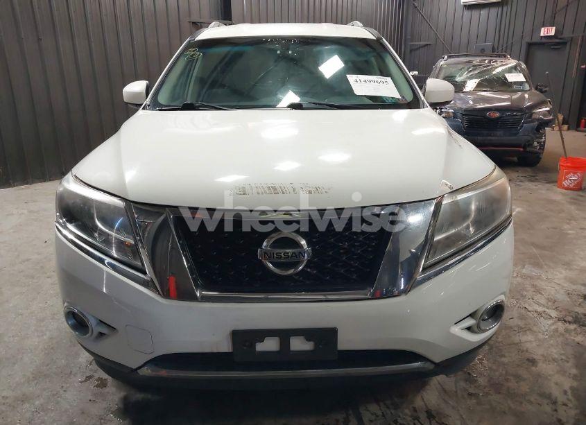 Photo 12 of 2015 Nissan Pathfinder SV (VIN 5N1AR2MM9FC663072)