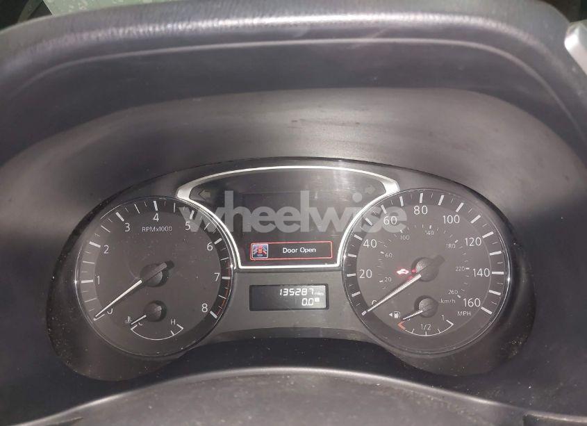 Photo 7 of 2015 Nissan Pathfinder SV (VIN 5N1AR2MM9FC663072)