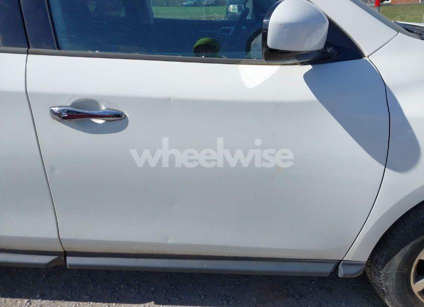 Photo 19 of 2016 Nissan Pathfinder PLATINUM/S/SL/SV (VIN 5N1AR2MM9GC619719)