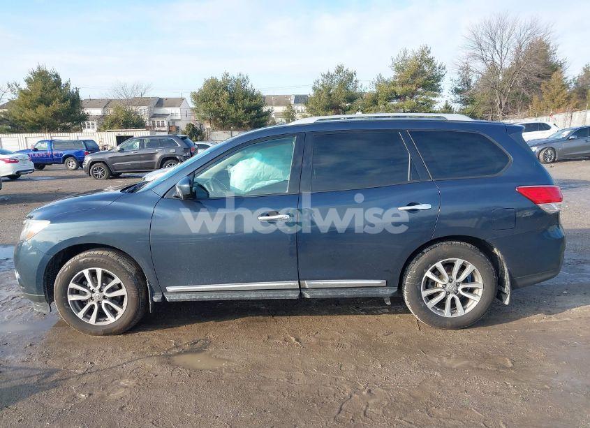 Photo 14 of 2016 Nissan Pathfinder SL (VIN 5N1AR2MM9GC623172)