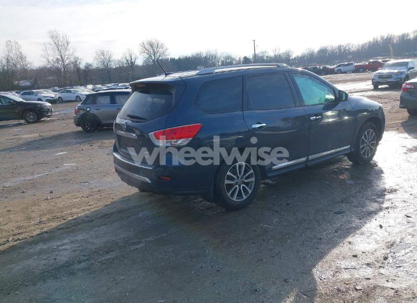 Photo 4 of 2016 Nissan Pathfinder SL (VIN 5N1AR2MM9GC623172)