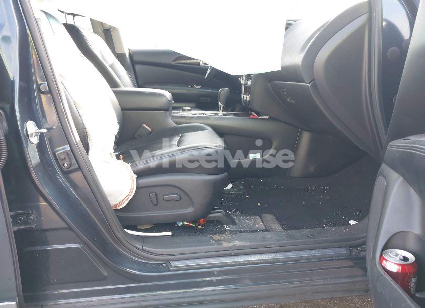 Photo 5 of 2016 Nissan Pathfinder SL (VIN 5N1AR2MM9GC623172)