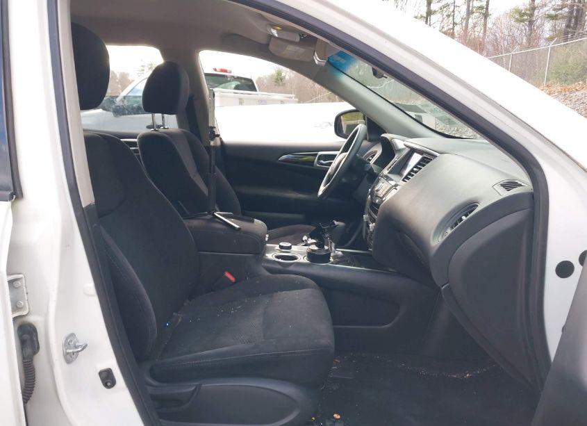 Photo 5 of 2016 Nissan Pathfinder PLATINUM/S/SL/SV (VIN 5N1AR2MM9GC648895)