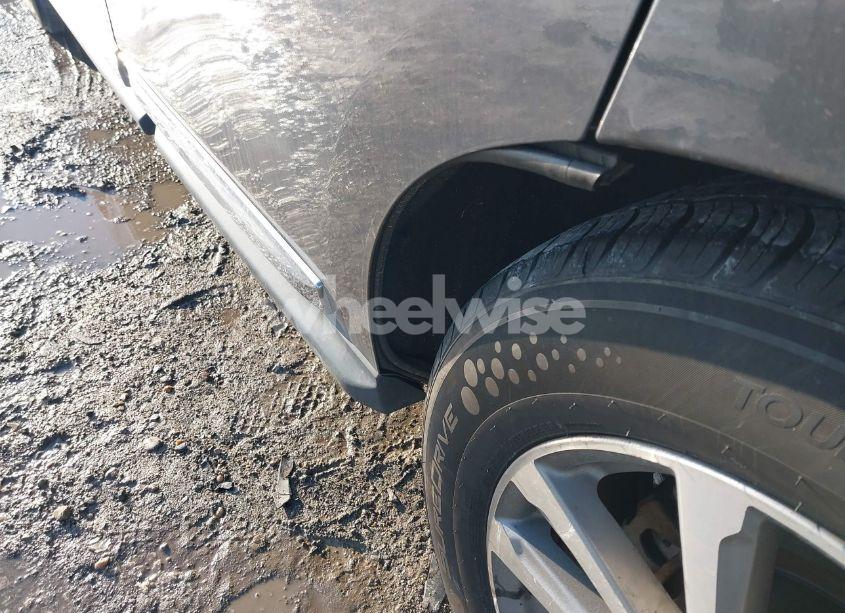 Photo 6 of 2013 Nissan Pathfinder SL (VIN 5N1AR2MMXDC605212)