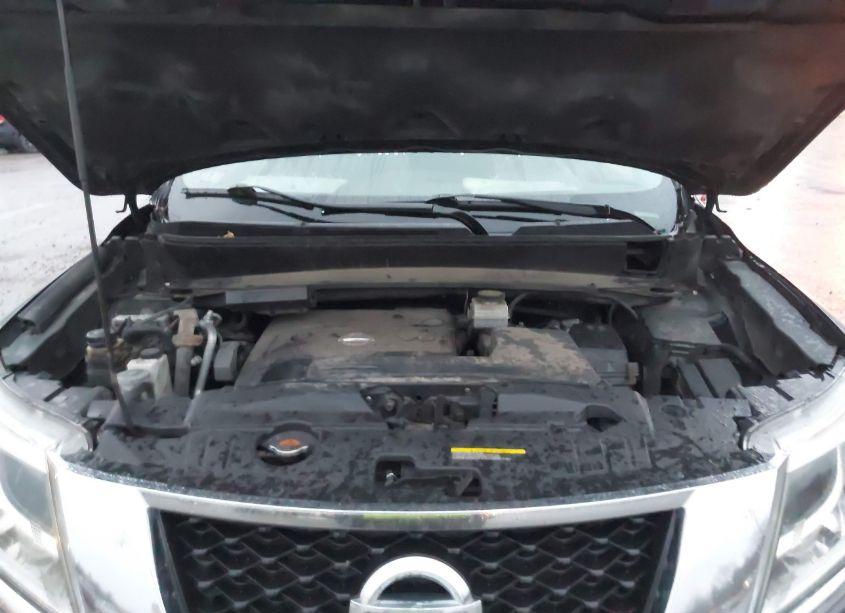 Photo 10 of 2013 Nissan Pathfinder SV (VIN 5N1AR2MMXDC619983)