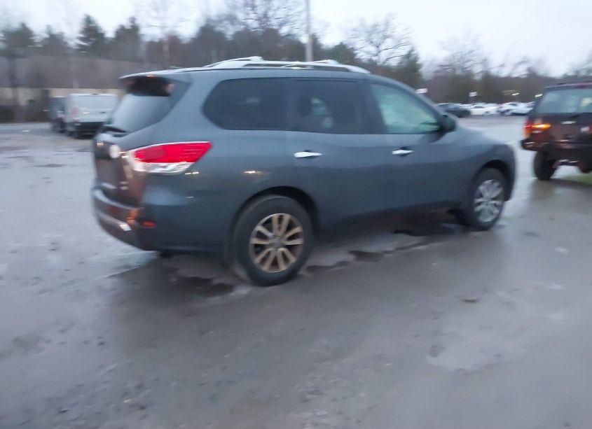 Photo 4 of 2013 Nissan Pathfinder SV (VIN 5N1AR2MMXDC619983)