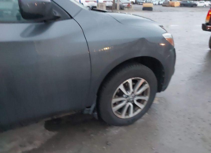 Photo 6 of 2013 Nissan Pathfinder SV (VIN 5N1AR2MMXDC619983)