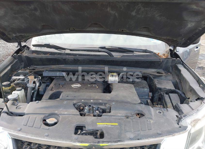 Photo 10 of 2013 Nissan Pathfinder SV (VIN 5N1AR2MMXDC632300)