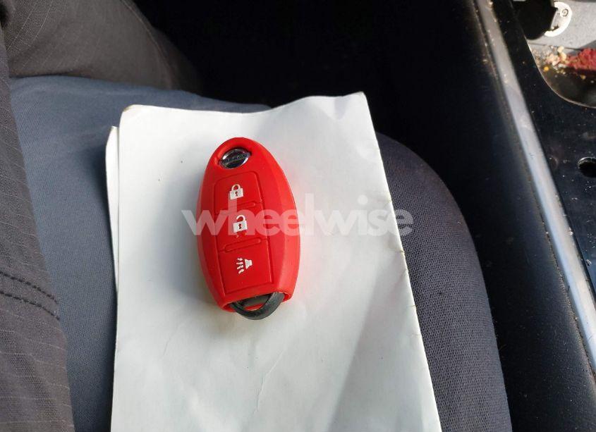 Photo 11 of 2013 Nissan Pathfinder SV (VIN 5N1AR2MMXDC632300)