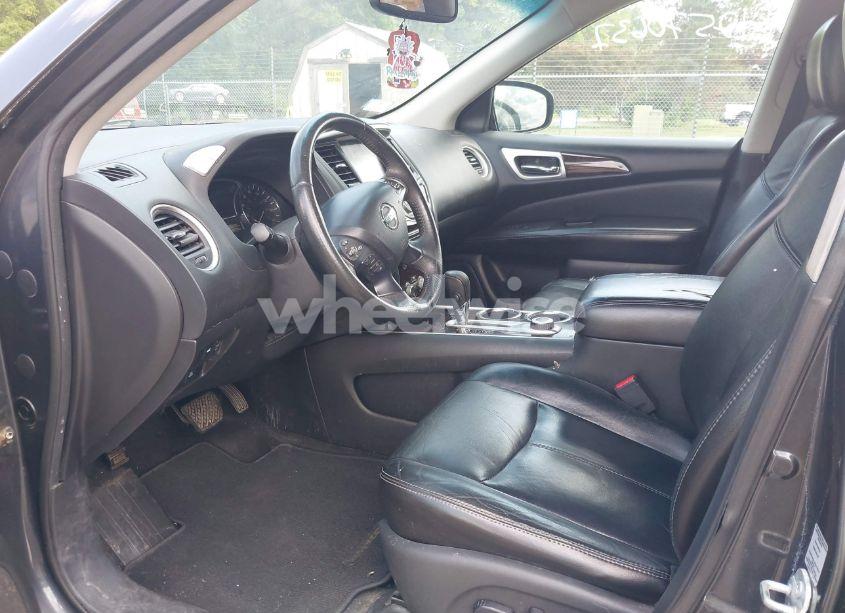 Photo 5 of 2013 Nissan Pathfinder SL (VIN 5N1AR2MMXDC641515)