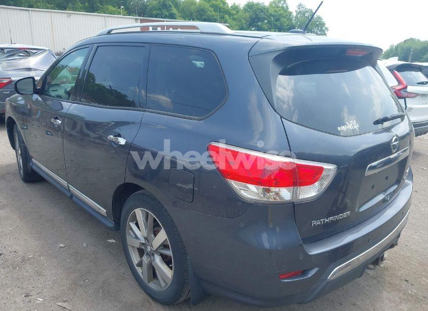 Photo 3 of 2013 Nissan Pathfinder PLATINUM (VIN 5N1AR2MMXDC669881)