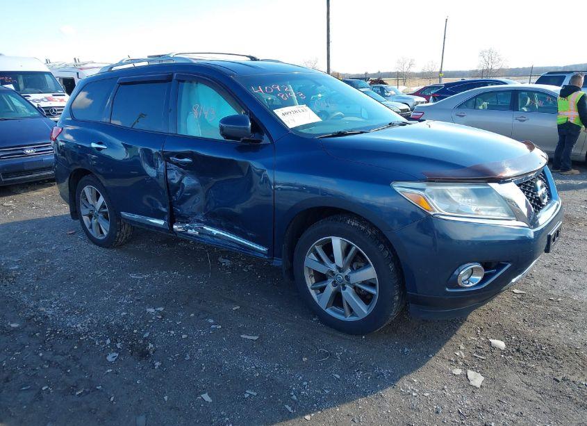 2013 Nissan Pathfinder PLATINUM (VIN 5N1AR2MMXDC678760) main photo