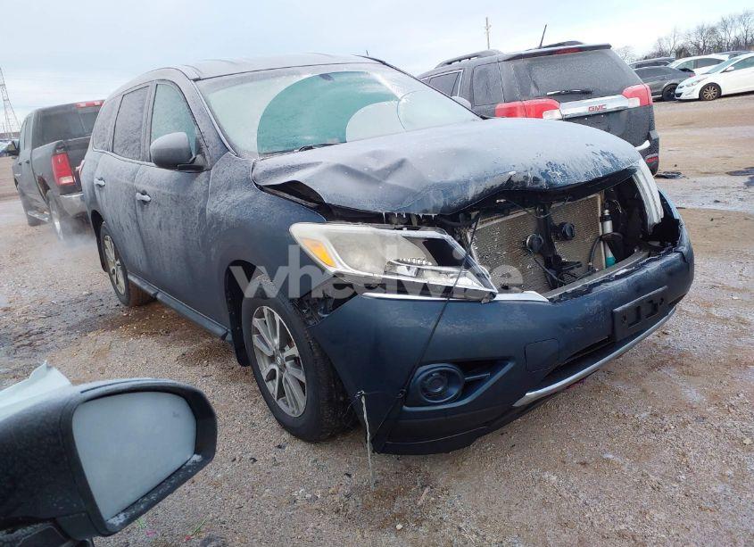 2014 Nissan Pathfinder S (VIN 5N1AR2MMXEC611027) main photo