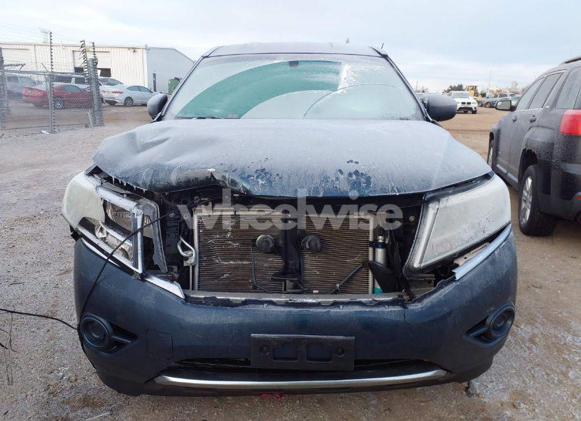 Photo 12 of 2014 Nissan Pathfinder S (VIN 5N1AR2MMXEC611027)