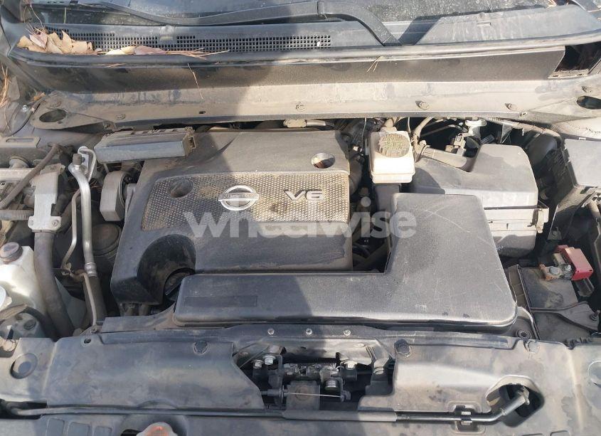 Photo 10 of 2014 Nissan Pathfinder SV (VIN 5N1AR2MMXEC623730)