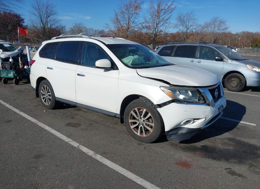 2014 Nissan Pathfinder SV (VIN 5N1AR2MMXEC623940) main photo