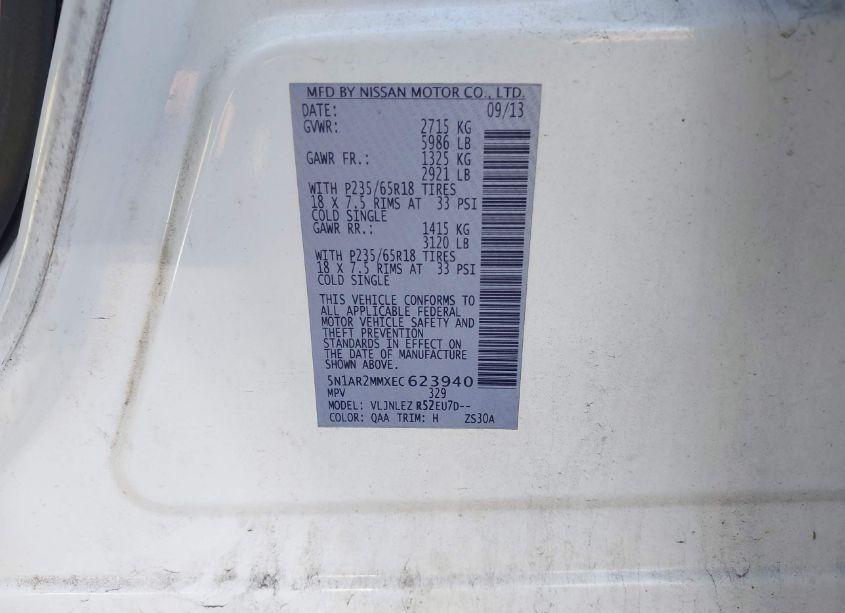 Photo 9 of 2014 Nissan Pathfinder SV (VIN 5N1AR2MMXEC623940)