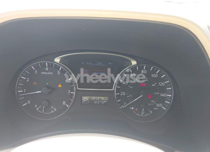 Photo 7 of 2014 Nissan Pathfinder SL (VIN 5N1AR2MMXEC639636)