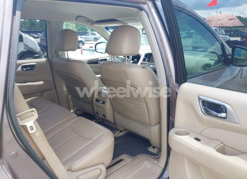 Photo 8 of 2014 Nissan Pathfinder SL (VIN 5N1AR2MMXEC639636)