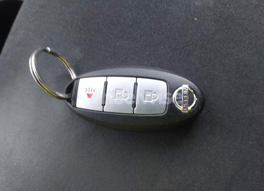 Photo 11 of 2014 Nissan Pathfinder SV (VIN 5N1AR2MMXEC709670)