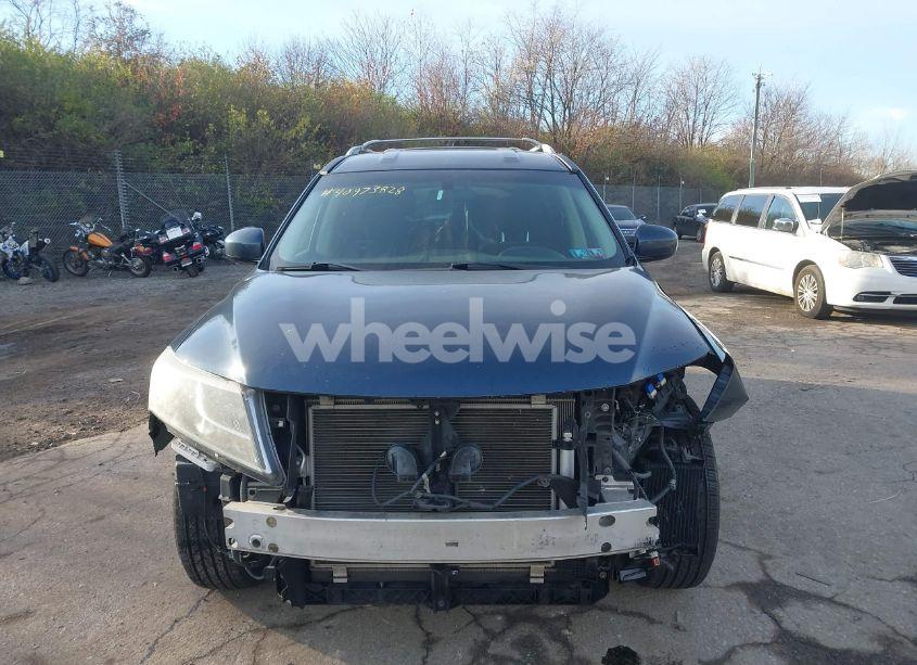 Photo 12 of 2014 Nissan Pathfinder SV (VIN 5N1AR2MMXEC709670)