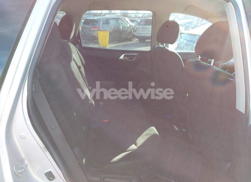 Photo 8 of 2014 Nissan Pathfinder SV (VIN 5N1AR2MMXEC715470)